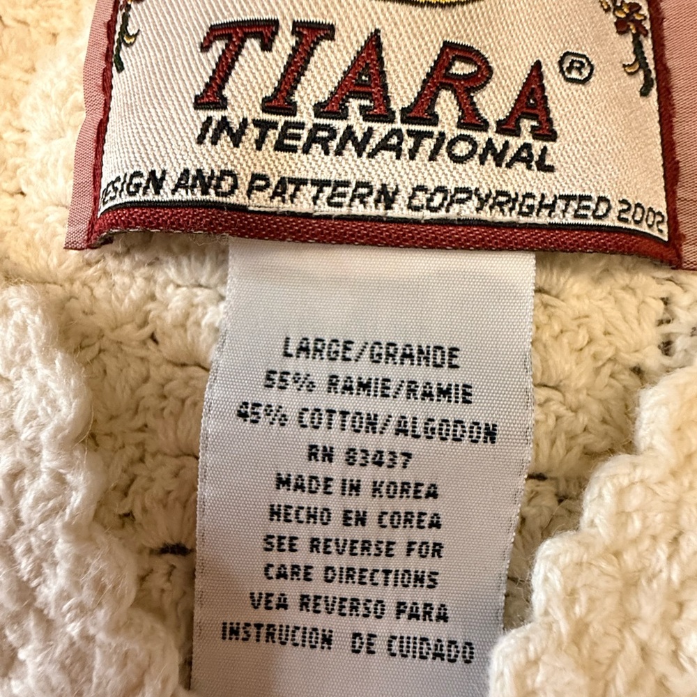 Tiara Ivory Crochet Lace Pullover - Picture 7 of 7